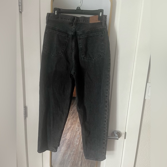 Madewell Baggy Taperer Jeans in Dark Wash - Picture 6 of 8